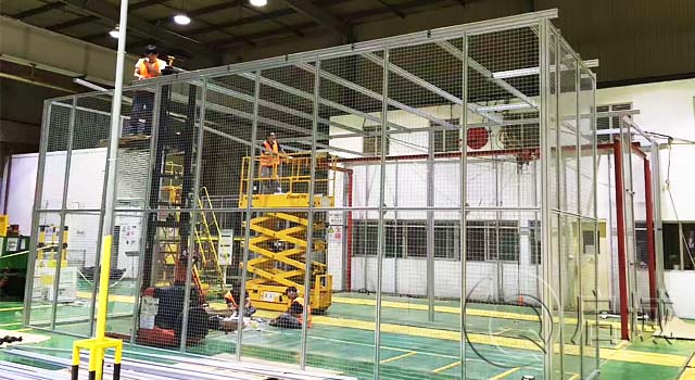 車間隔斷防護欄/框架護欄網(wǎng) 車間隔斷防護欄/框架護欄網(wǎng)